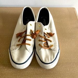 SPERRY Woman’s shoes